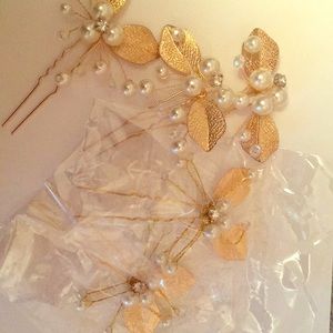 Flower hair pins (5 )